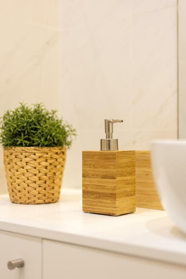 Wood Premium Downtown Apartment By Da'Home Porto Eksteriør bilde